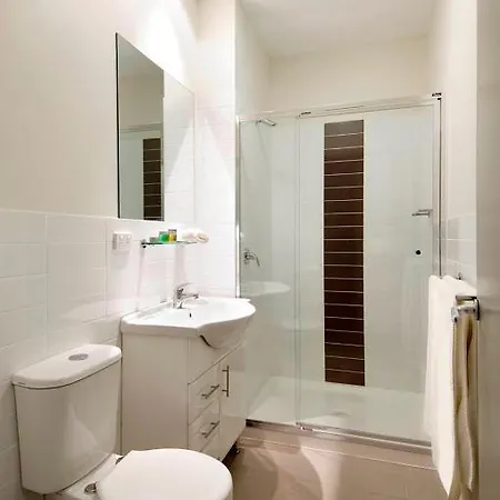 Miller Apartments Adelaide Room photo